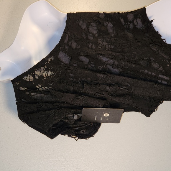 Authentic Dark Love top NWT - Picture 4 of 6